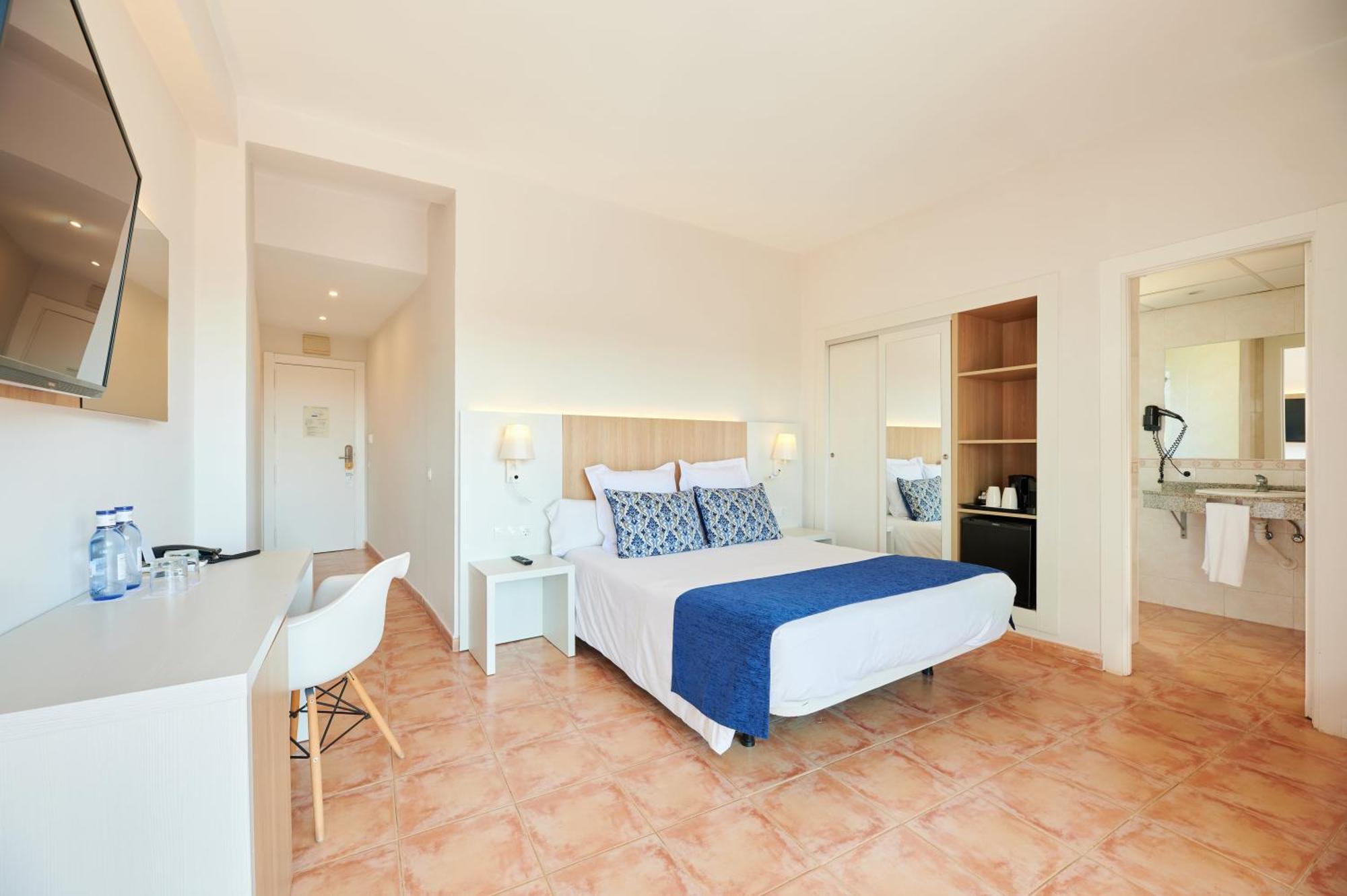 Hotel AluaSun Marbella Park Esterno foto